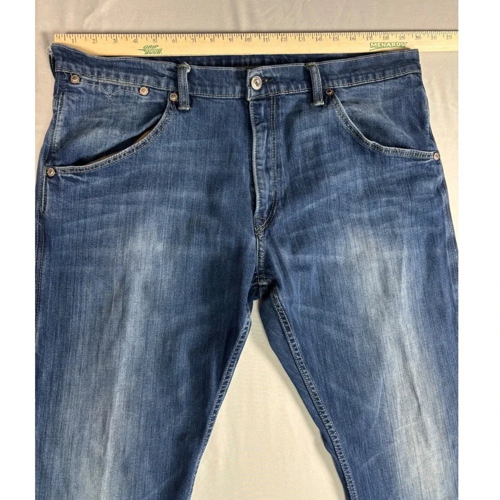 Levi's 514 Straight Fit Blue‎ Denim Jeans Mens 40x32 Medium Wash 00514-0406